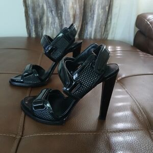 ALEXANDER WANG "EMINA" BLACK PATENT‎ LEATHER HEELS